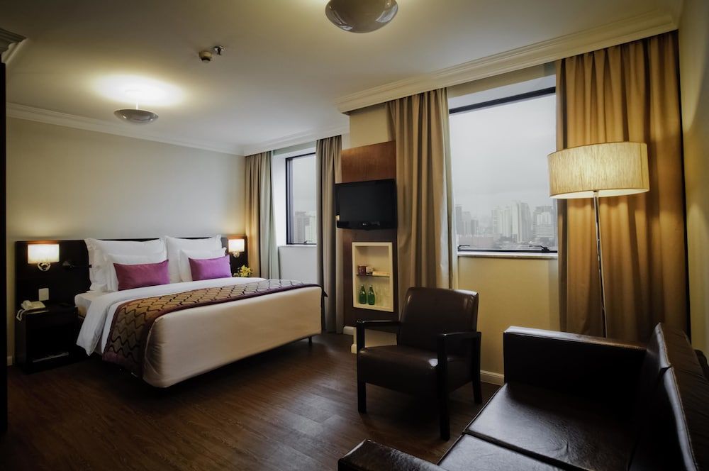 undefined Blue Tree Premium Faria Lima 8