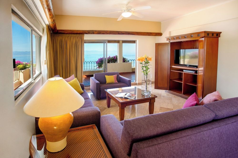 Suite, Oceanfront