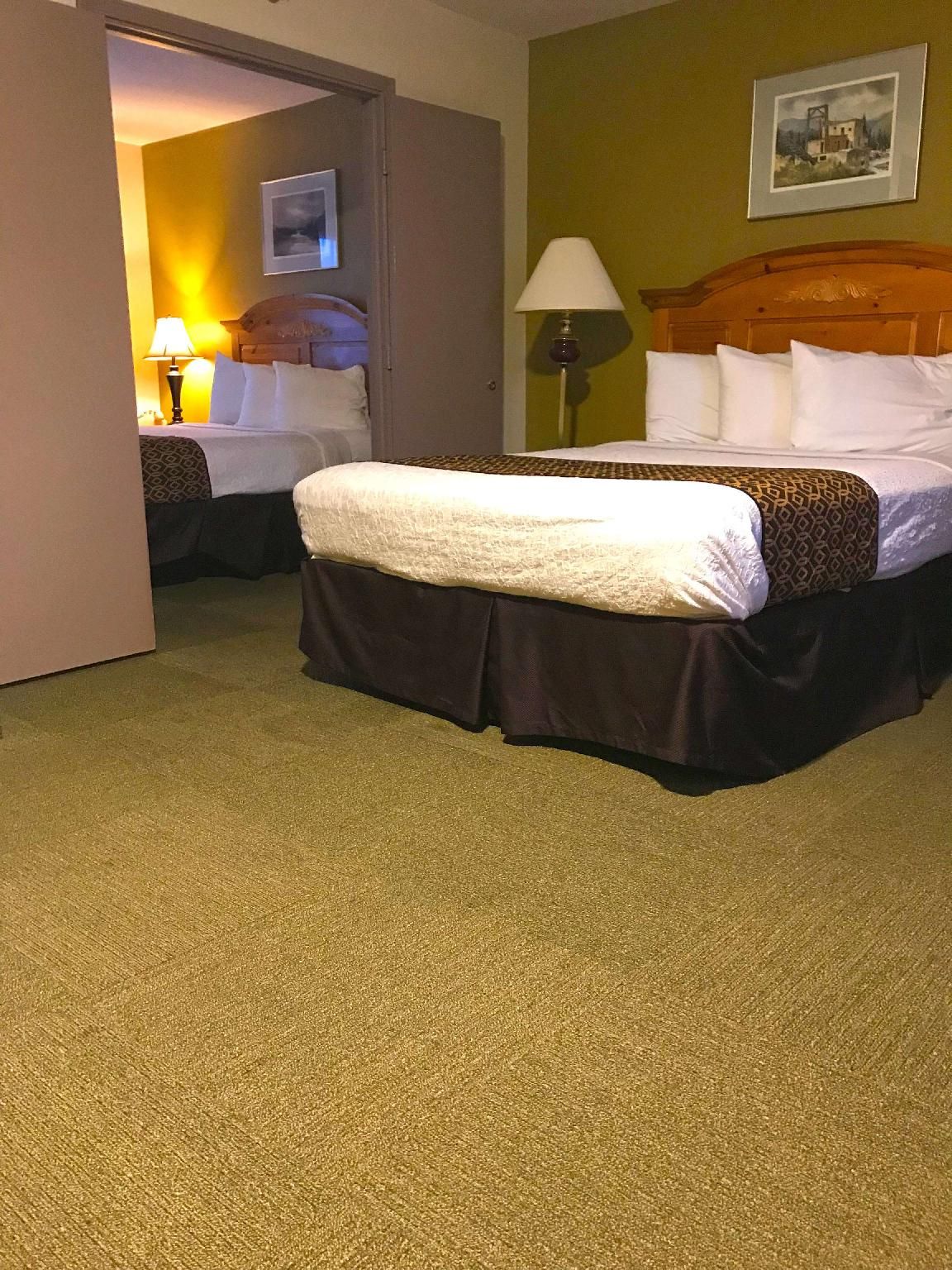 2 Queen Beds Suite Non-Smoking