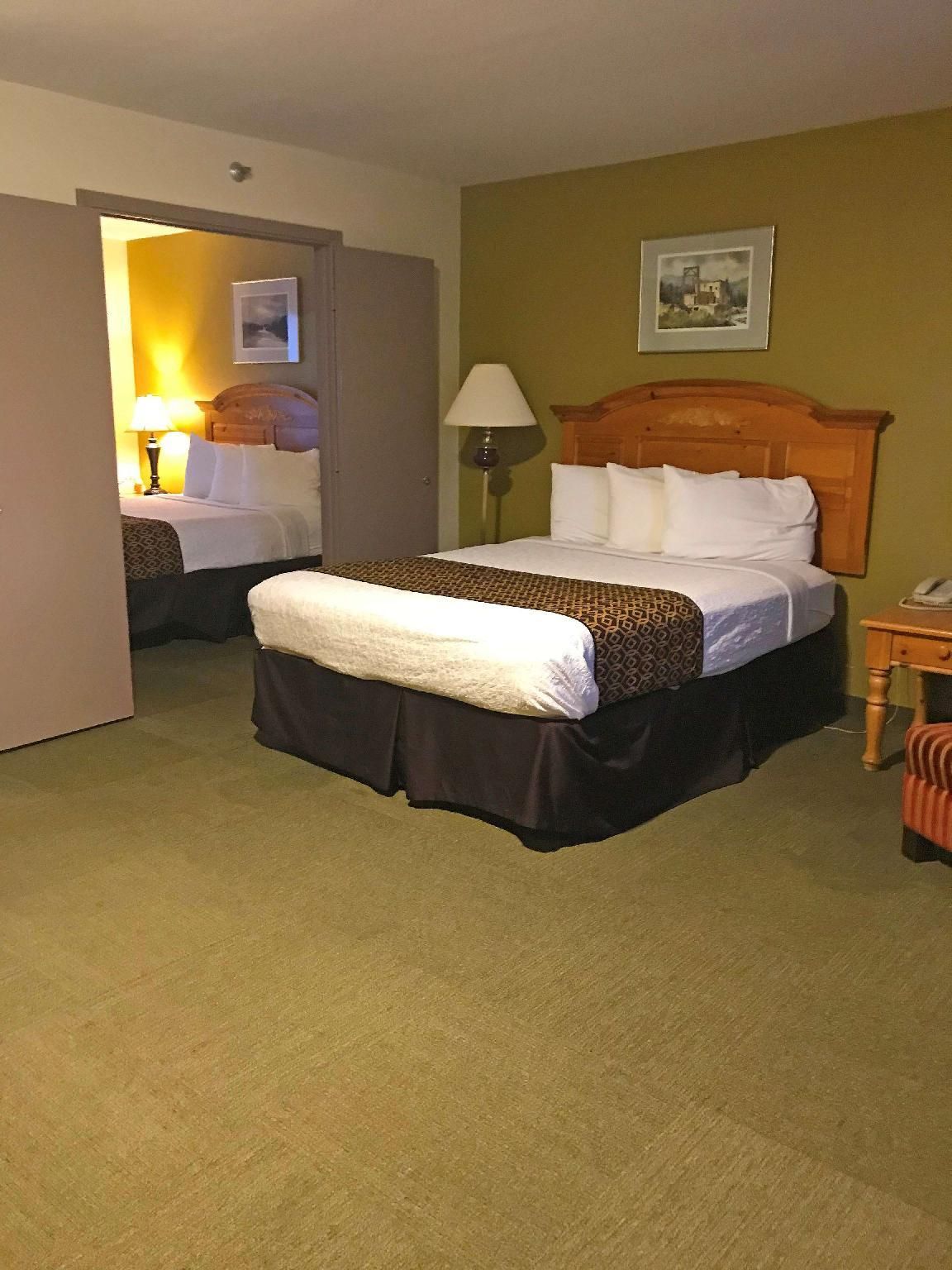 2 Queen Beds Suite Non-Smoking