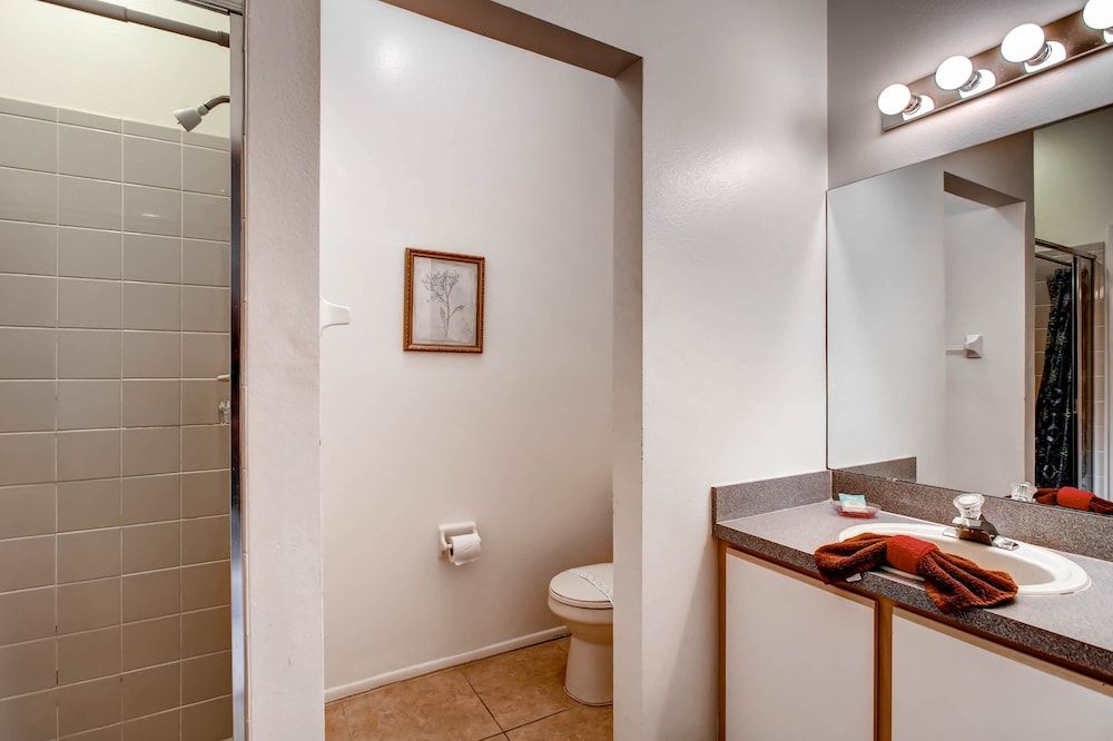 Advantage Vacation Homes Standard Room, 5 Bedrooms (Pool Home, Sleeps 10) 12