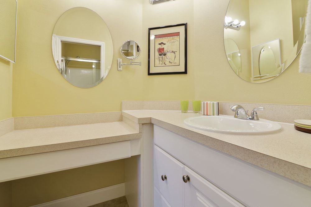 Advantage Vacation Homes Luxury Condo, 2 Bedrooms, Non Smoking, 2 Bathrooms 5