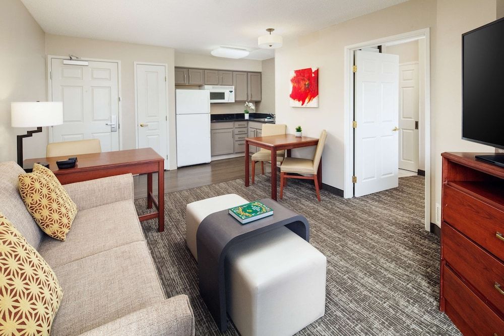 1 Queen, Mobility Accessible, Transfer Shower, Suite, Non-smoking