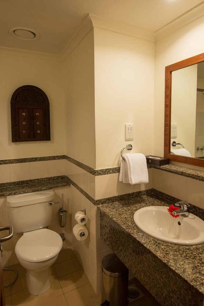 Sea Cliff Resort & Spa Superior Twin Room 8