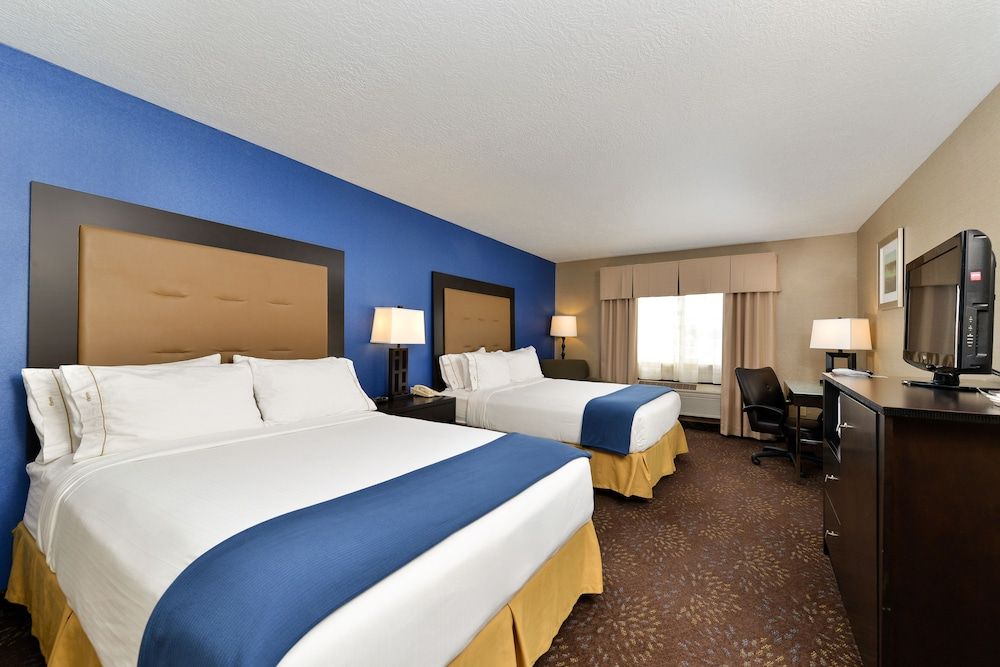Standard Room, 2 Queen Beds, Accessible (Communications)