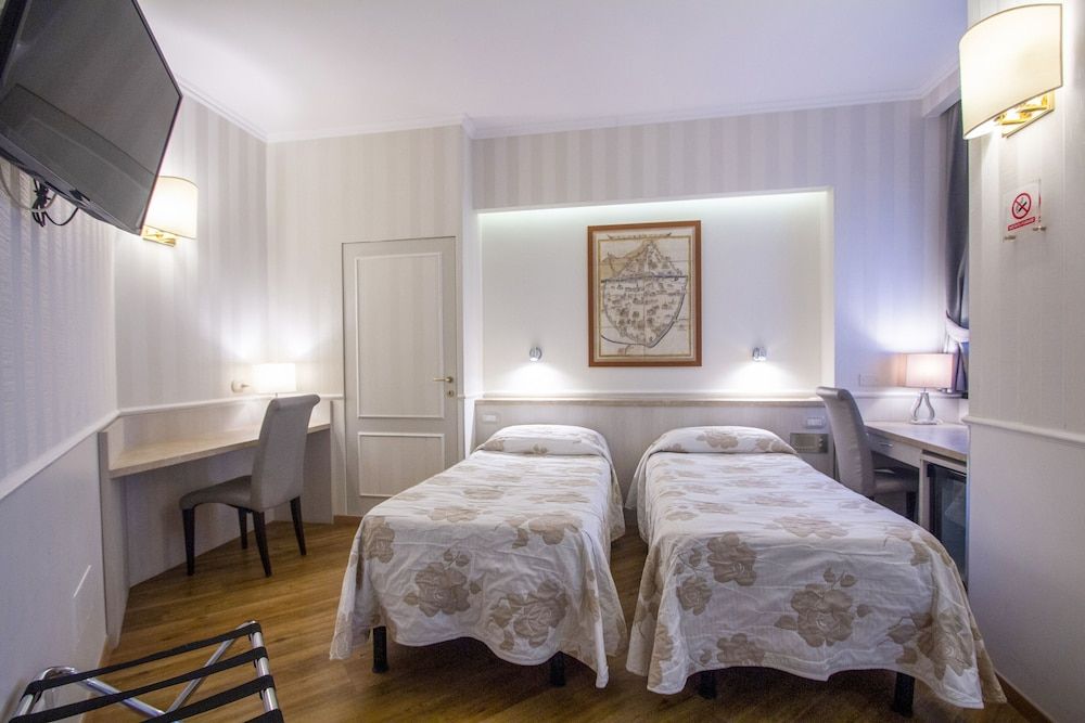 Hotel Flora Standard Double or Twin Room 30