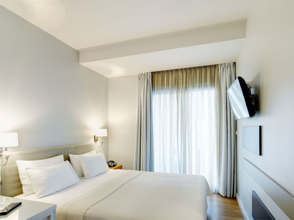 undefined Phidias Piraeus Hotel 3