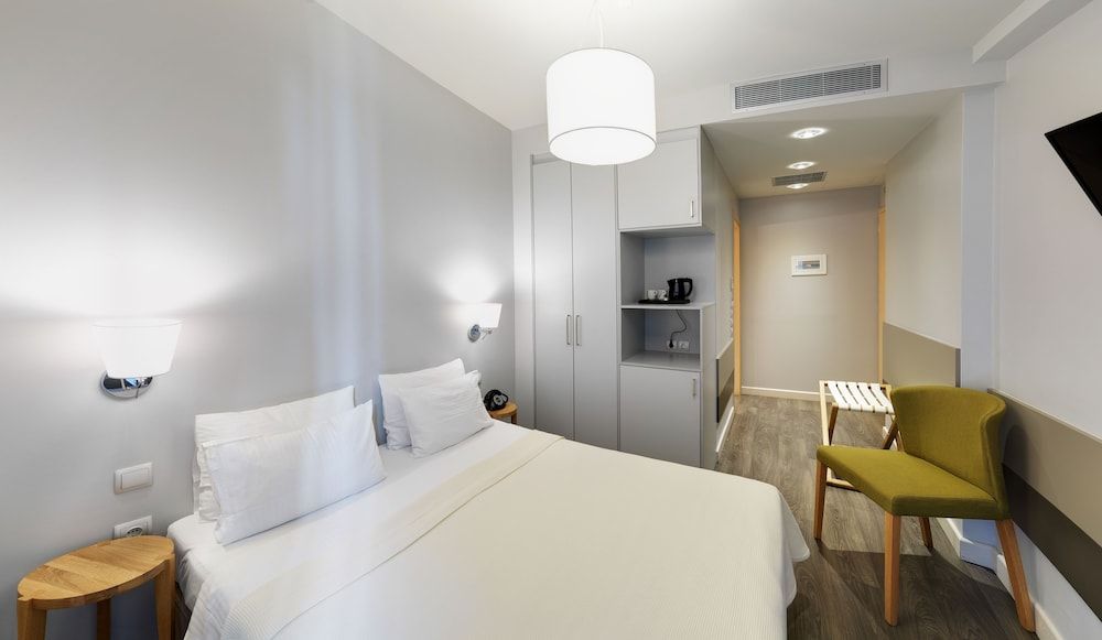 Phidias Piraeus Hotel Superior Double Room, Balcony