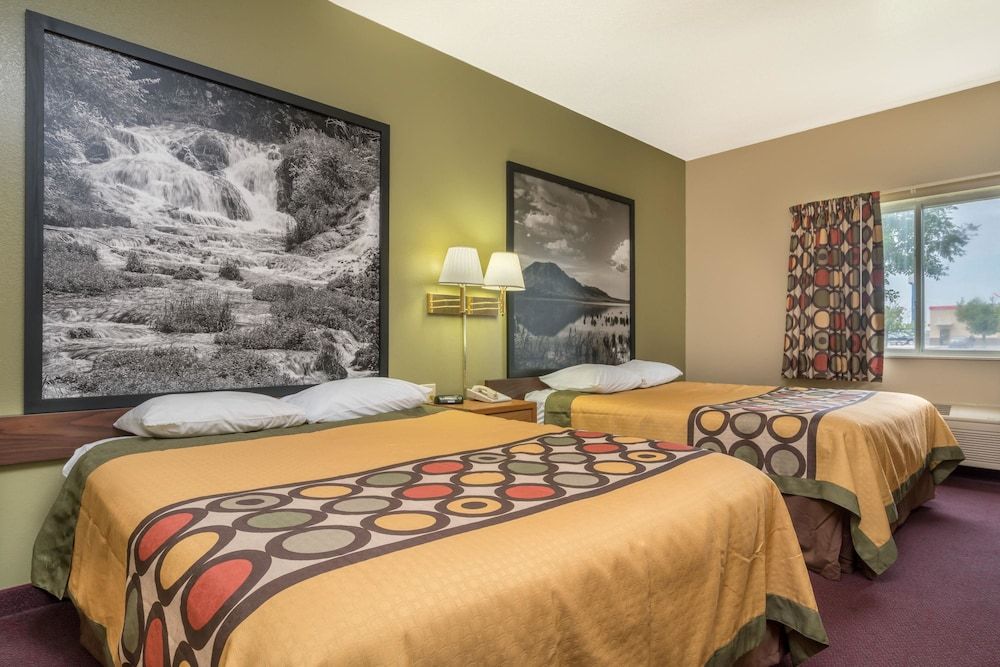Room, 2 Queen Beds, Non Smoking