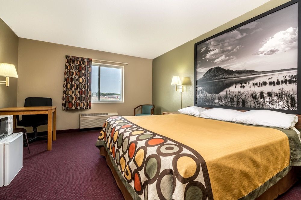 Room, 1 King Bed, Non Smoking