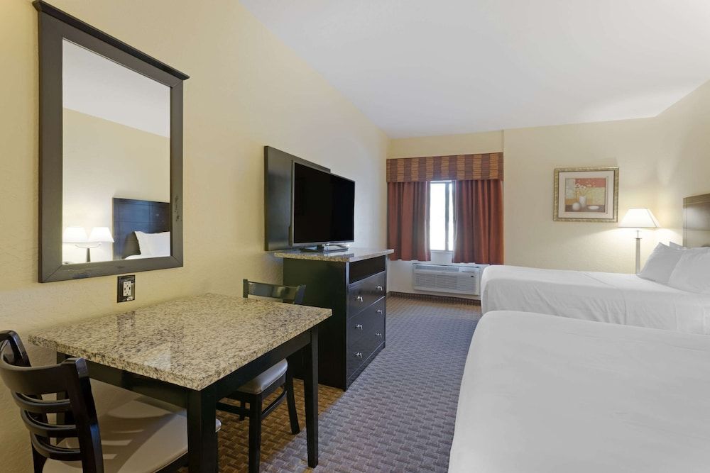 Comfort Inn Near Grand Canyon Standard Room, 2 Queen Beds 4