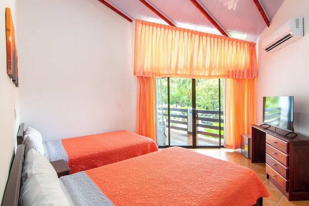 Terraza Del Pacifico Hotel Standard Room, Pool View 2