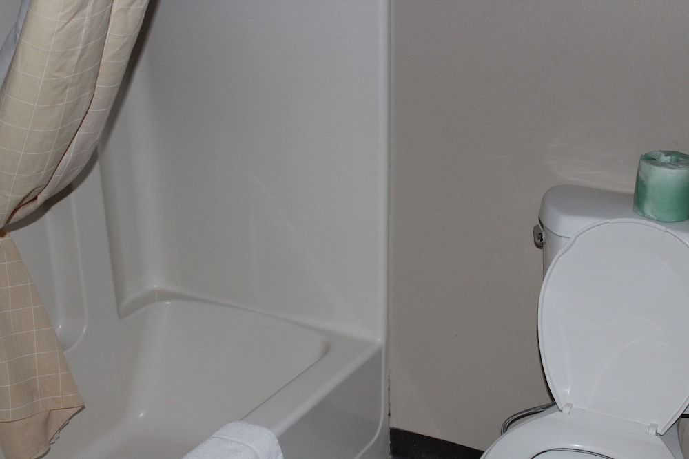 Coratel Inn and Suites Maple Grove 2 Double Beds Non-Smoking 19