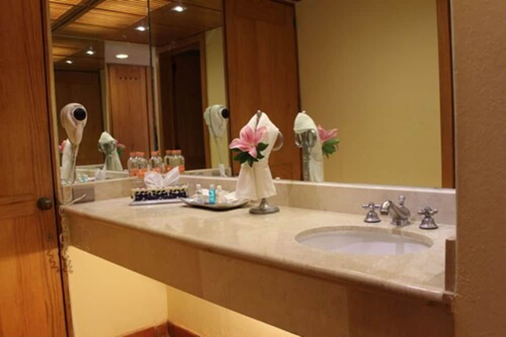 Hotel Rancho San Diego Grand Spa Resort Deluxe with plungepool 3