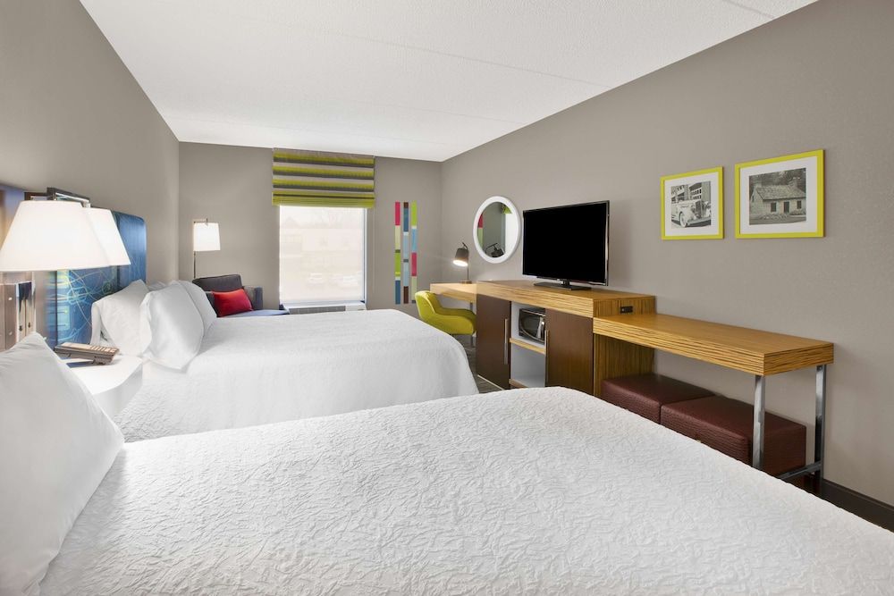 Two Queen Beds, Non-Smoking, Accessible