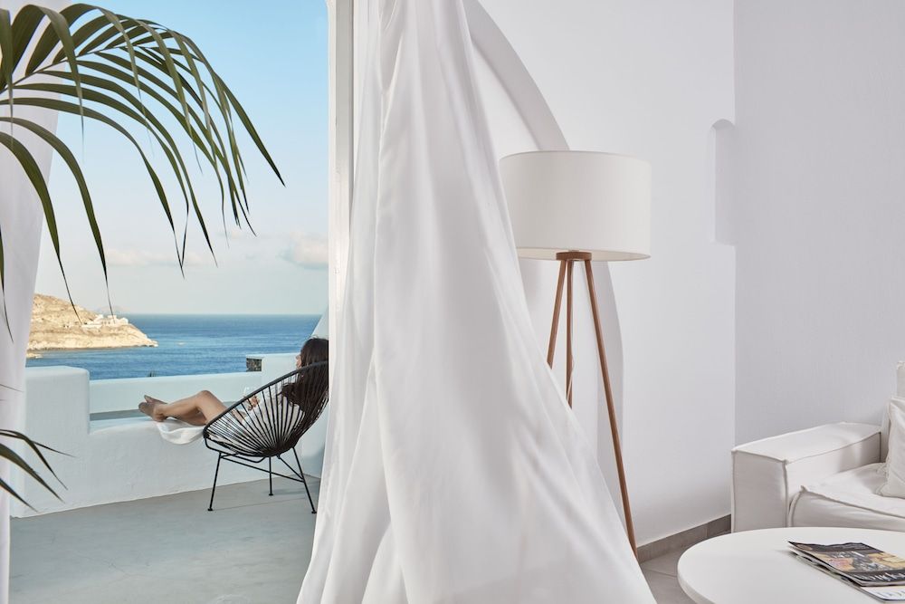 Pietra e Mare - Mykonos Moments