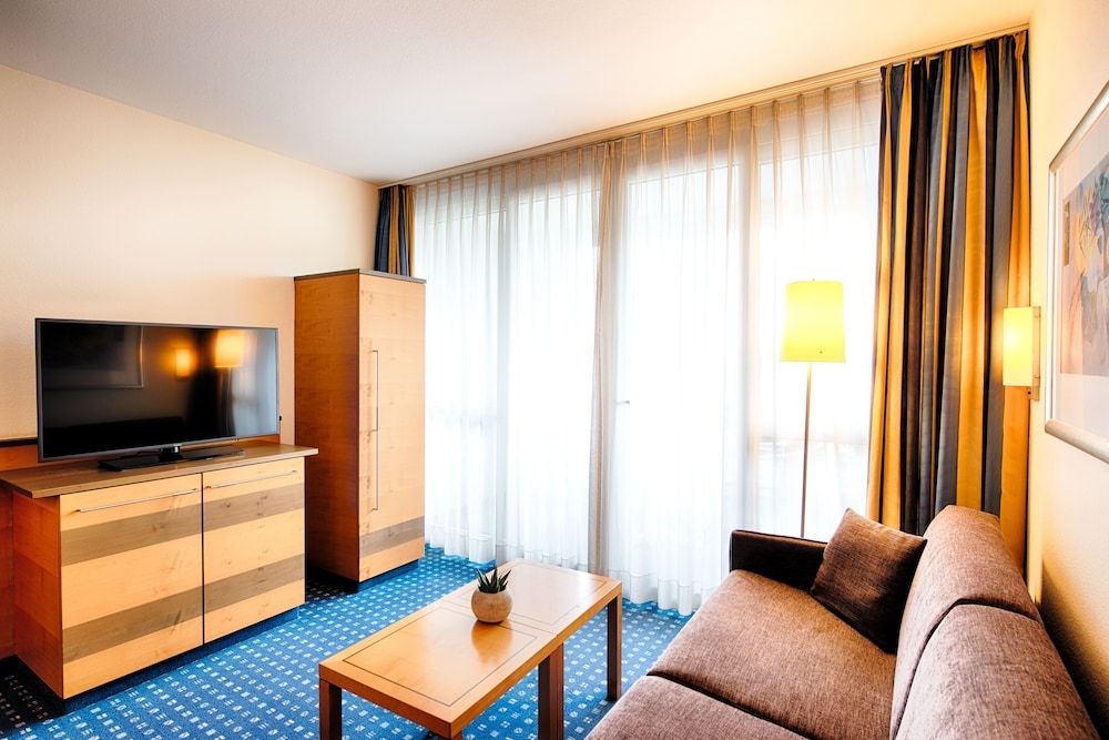 Welcome Hotel Wesel Superior Suite, City View 4