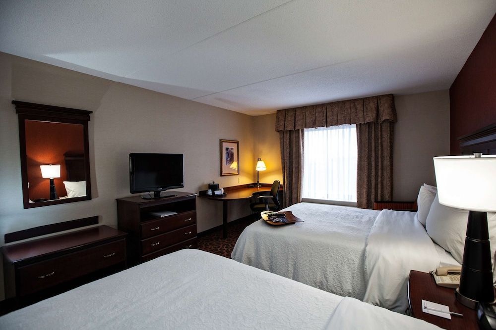 Two queen beds non smoking