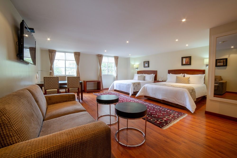 undefined Hotel Porton Bogota 3