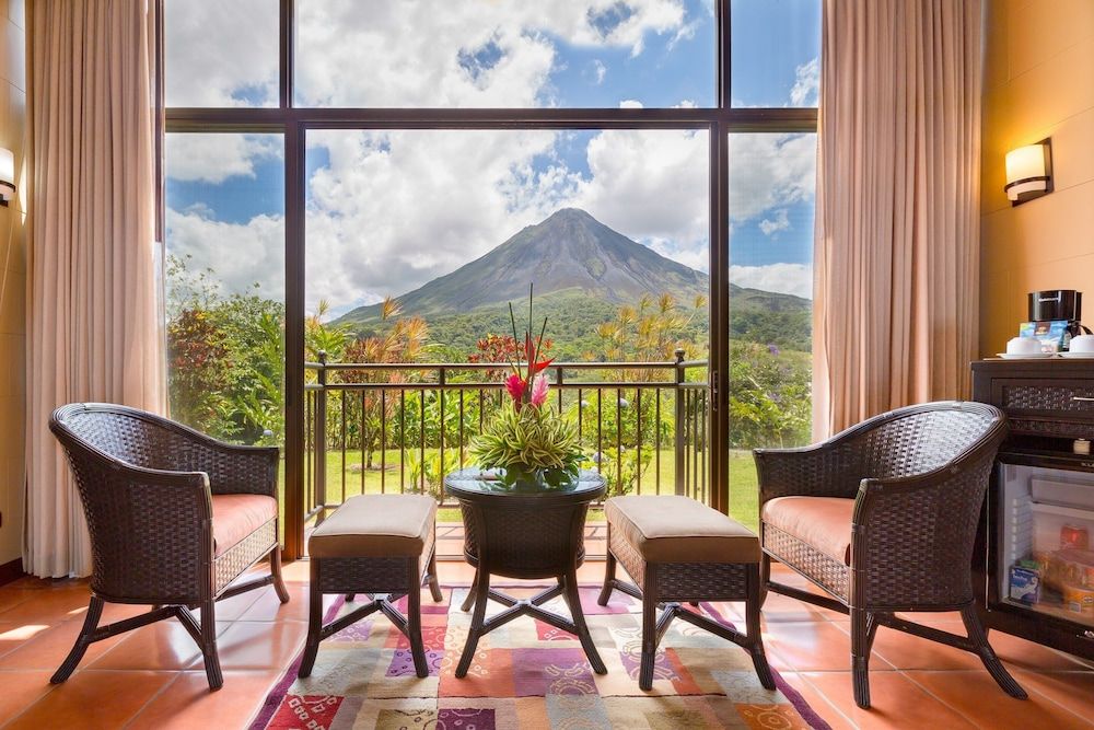 Arenal Kioro Suites & Spa Family Suite 5