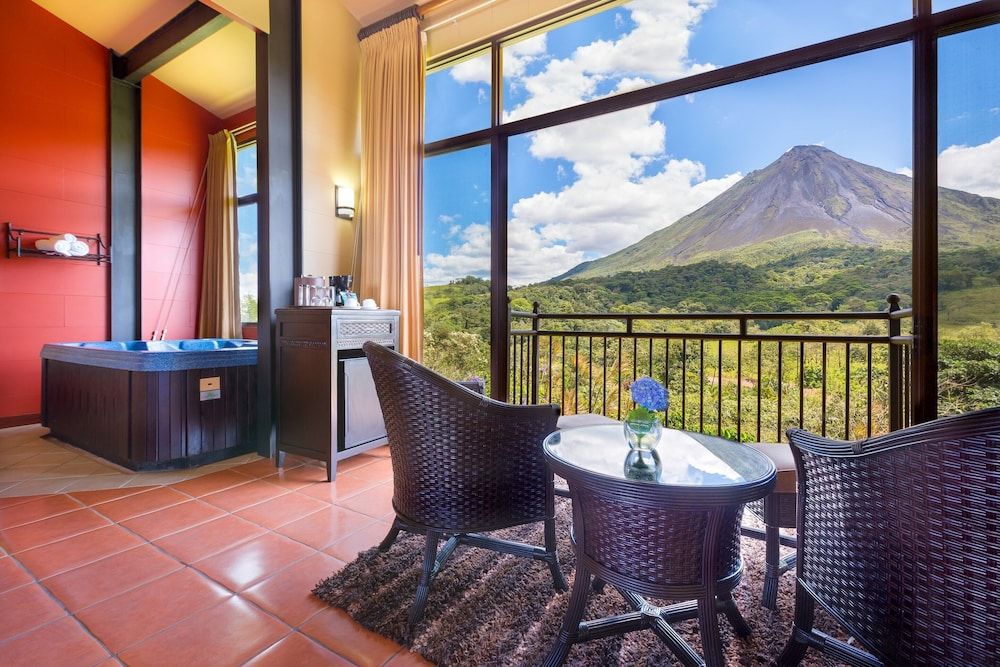 Arenal Kioro Suites & Spa Family Suite 6
