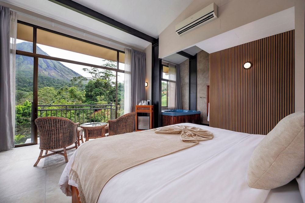 undefined Arenal Kioro Suites & Spa 10