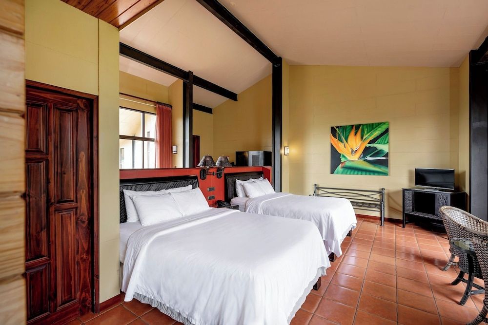 Arenal Kioro Suites & Spa Family Suite 3