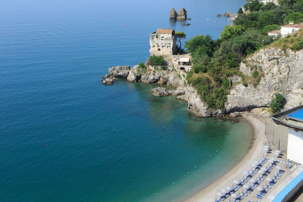 Lloyd's Baia Hotel Double Room, 1 Double Bed, Sea View 4