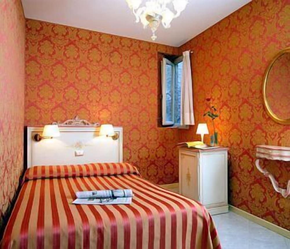 undefined Hotel San Giorgio