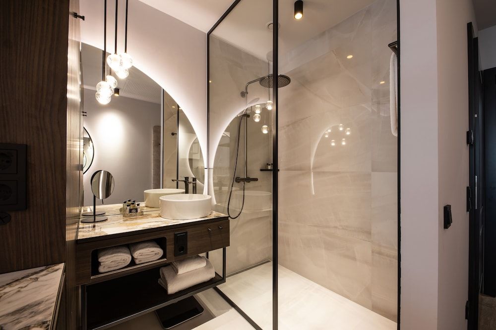 O11 Boutique Hotel Vienna Classic Double Room 4