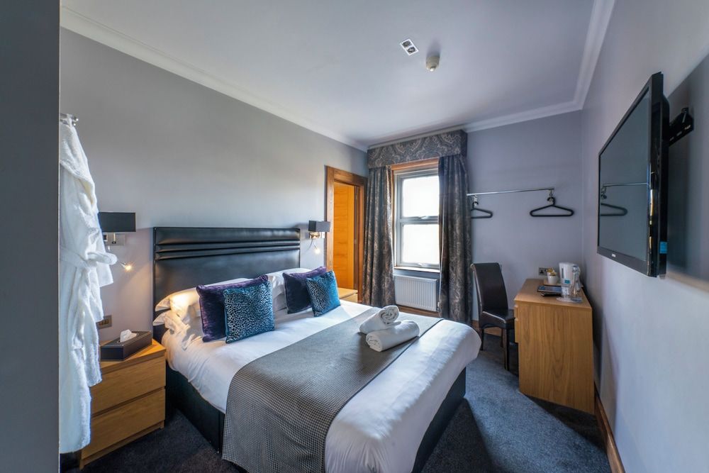 Small Standard Room