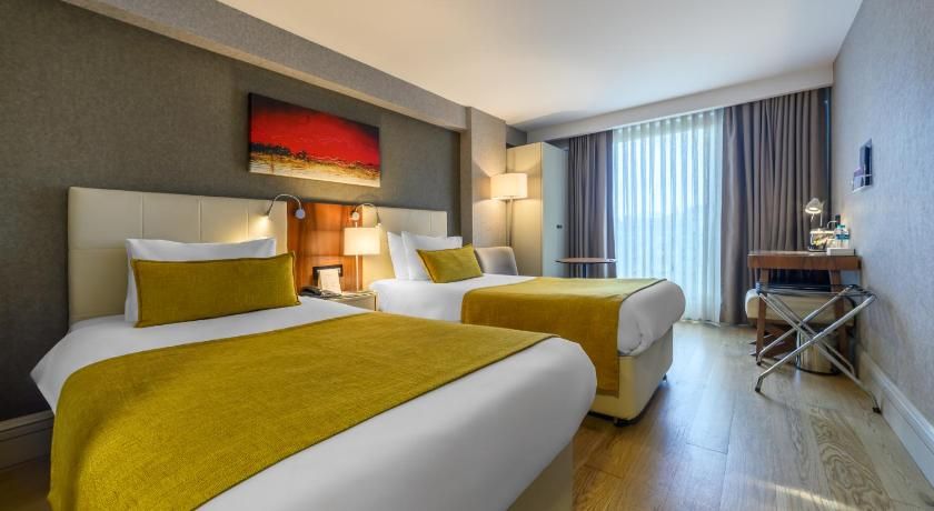 undefined Ramada by Wyndham Istanbul Grand Bazaar 4