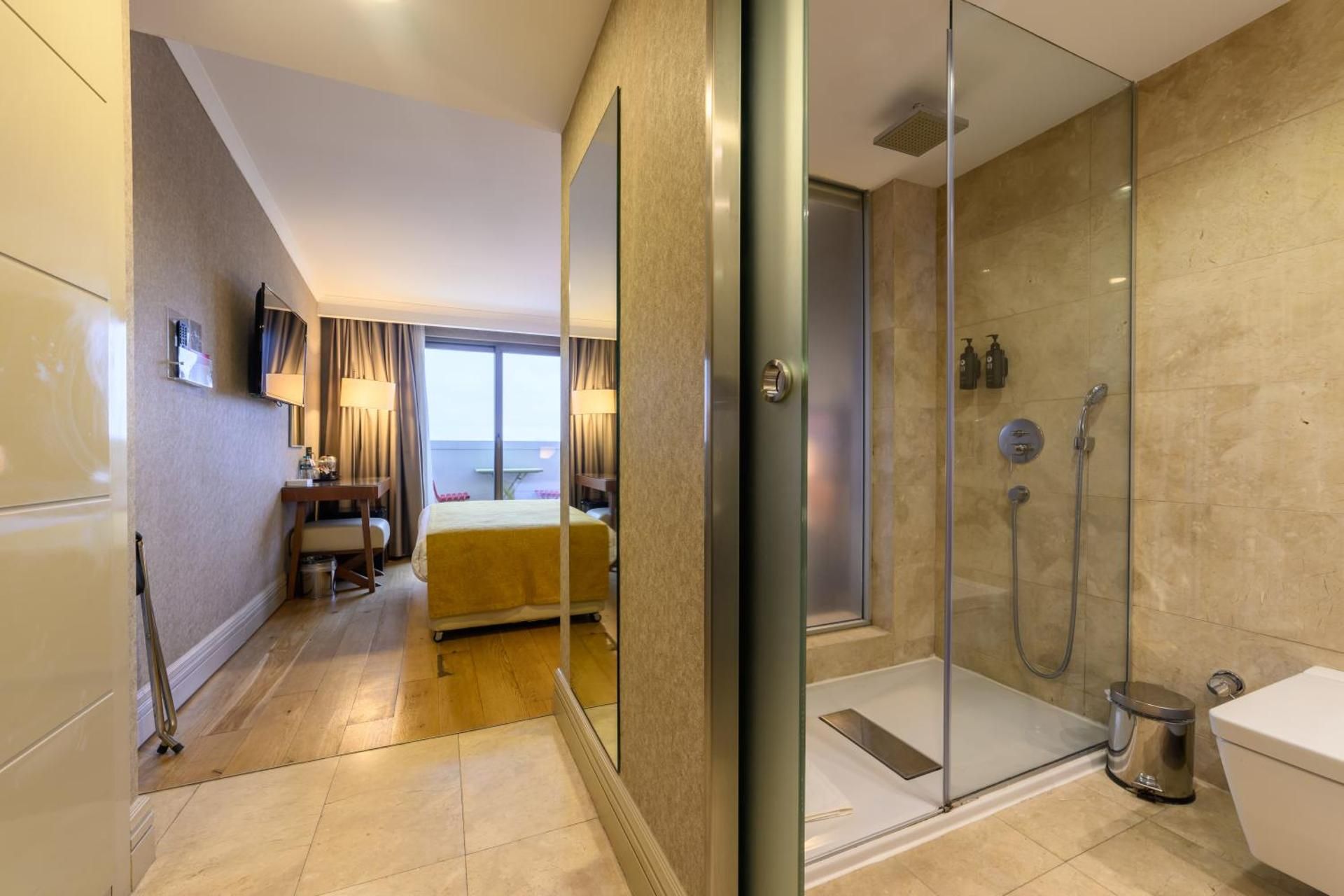 undefined Ramada by Wyndham Istanbul Grand Bazaar 5