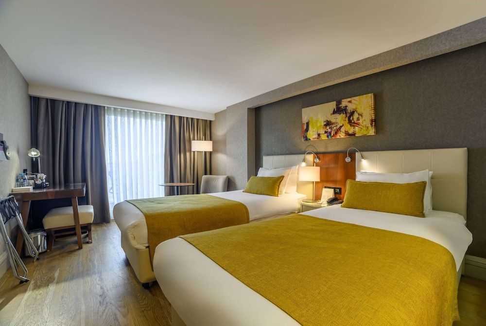 undefined Ramada by Wyndham Istanbul Grand Bazaar 5