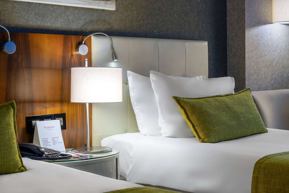 Ramada by Wyndham Istanbul Grand Bazaar Room, 2 Twin Beds, Non Smoking (Economic) 2