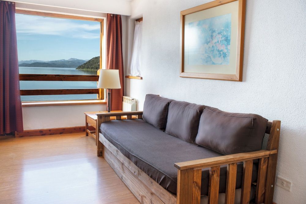 Apart del Lago Family Apartment, 1 Bedroom, Lake View (4  people) 6