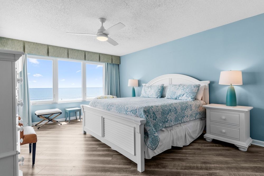 Litchfield Beach & Golf Resort Three Bedroom Oceanfront Condo 3