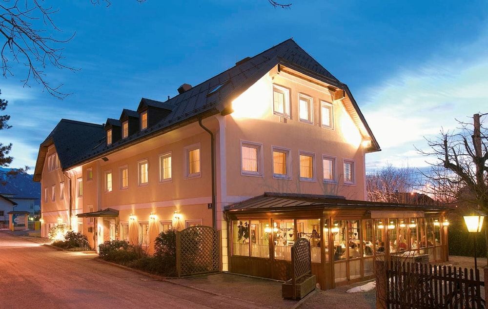 undefined Austria Classic Hotel Hölle 6