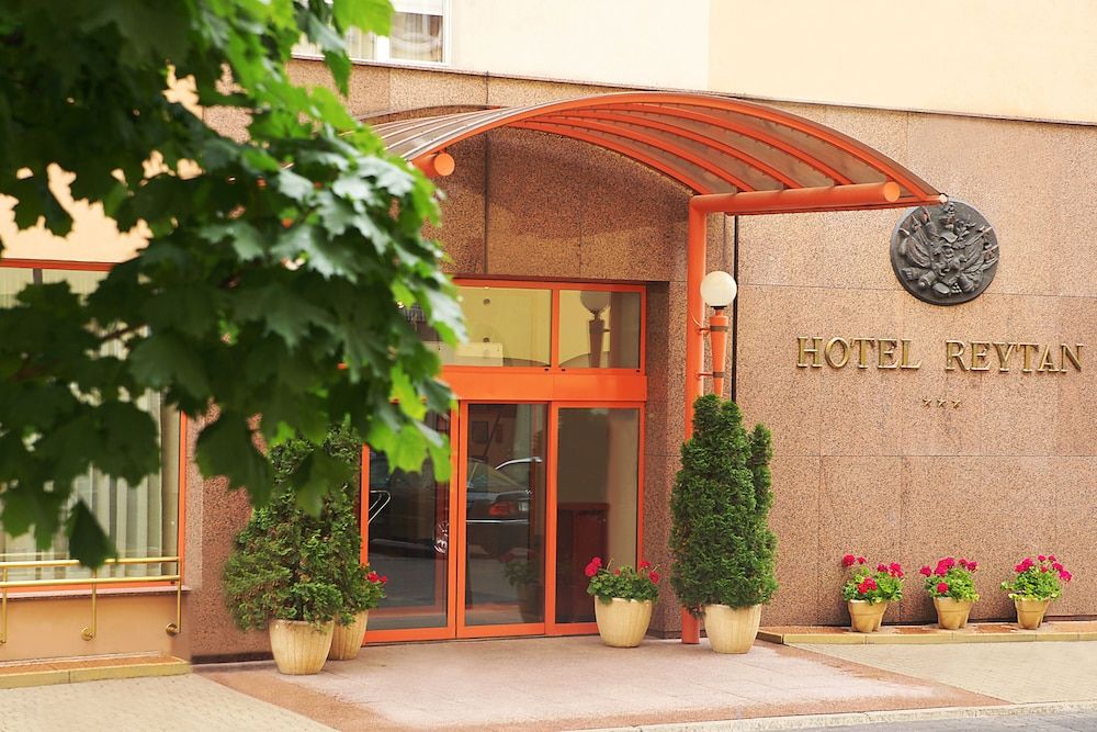 undefined Hotel Reytan 6