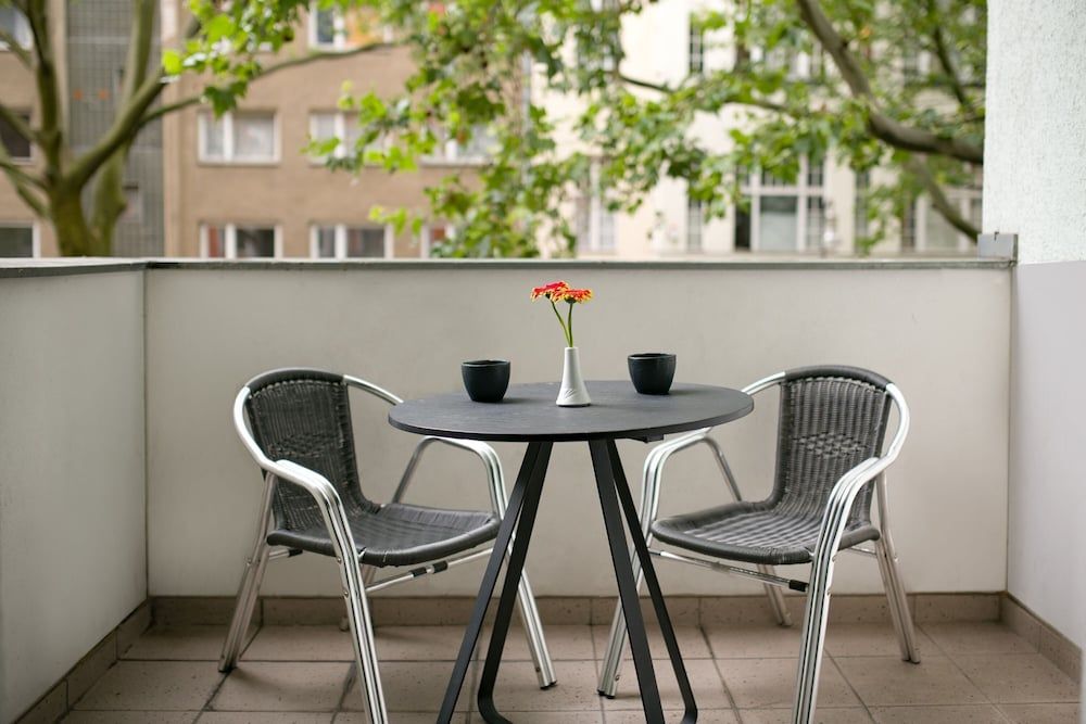 undefined Artim Hotel 9