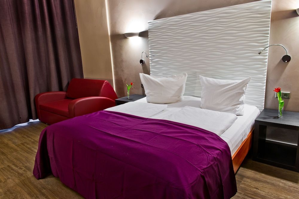 undefined Artim Hotel 7