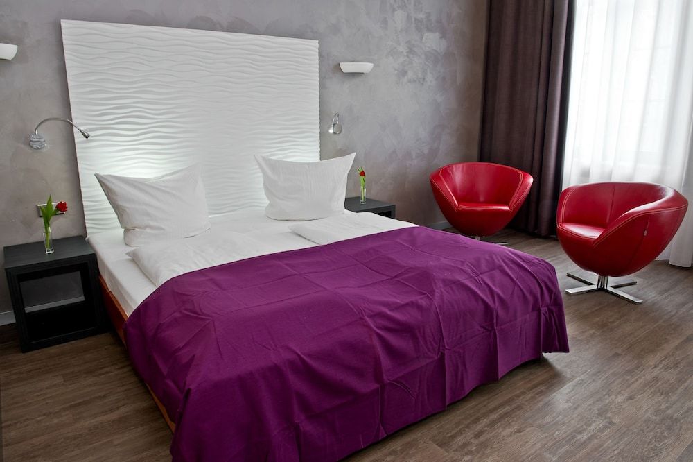 undefined Artim Hotel 6