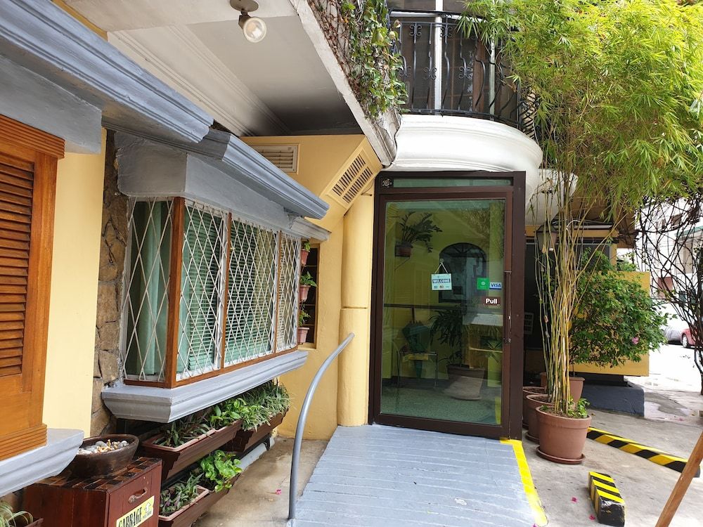 undefined Saint Illians Inn 5