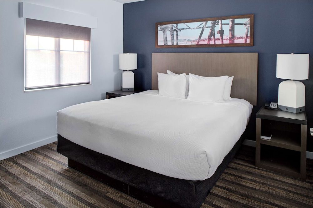 Studio Suite, 1 Queen Bed with Sofa bed