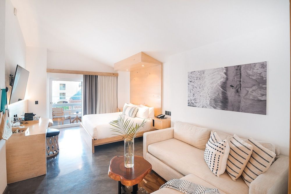 Deluxe Room, 1 King Bed