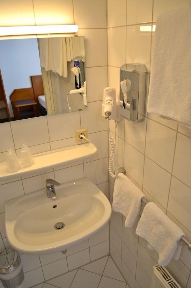 City Hotel Wiesbaden Single Room, 1 Twin Bed