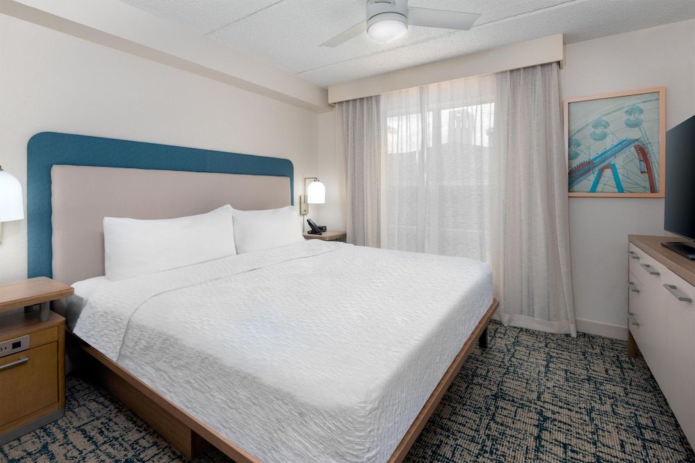 undefined Homewood Suites By Hilton Orlando-Nearest Universal Studios 4