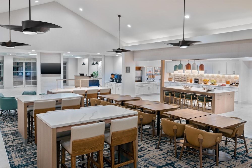 undefined Homewood Suites By Hilton Orlando-Nearest Universal Studios