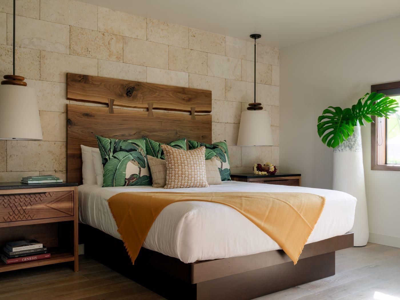 Partial Ocean View One Bedroom Suite