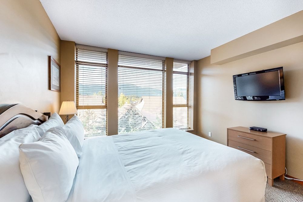 Condo, 2 Bedrooms